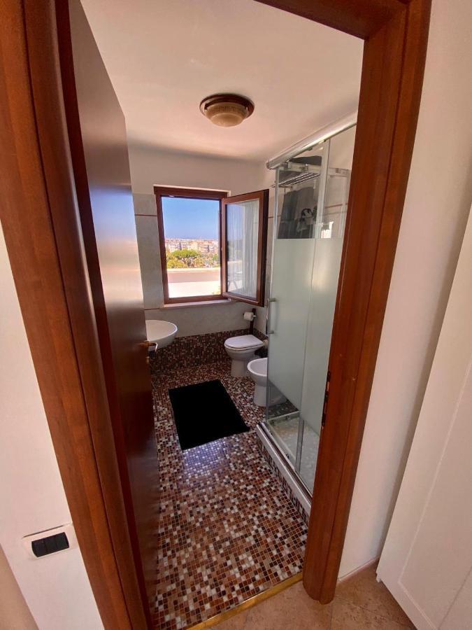 Ostium Sea Star Hotell Lido di Ostia Exteriör bild